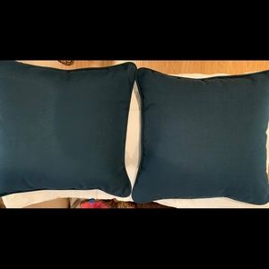 Pottery Barn 18” pillows navy.